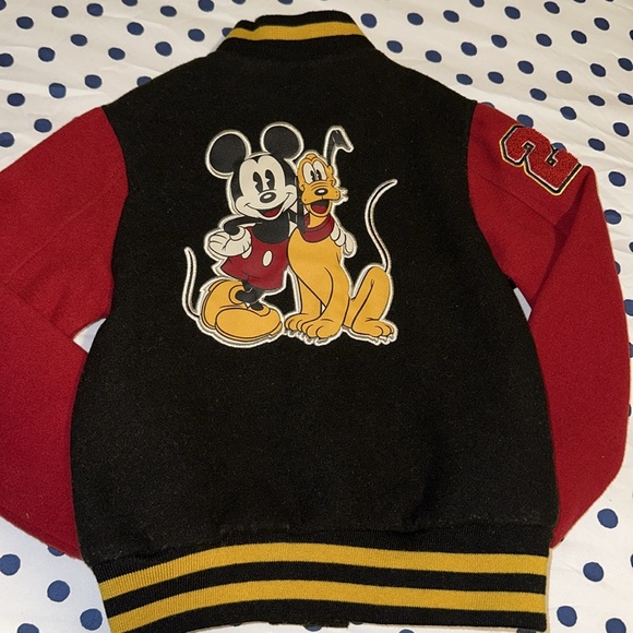 Disney Store - Picture 2 of 3